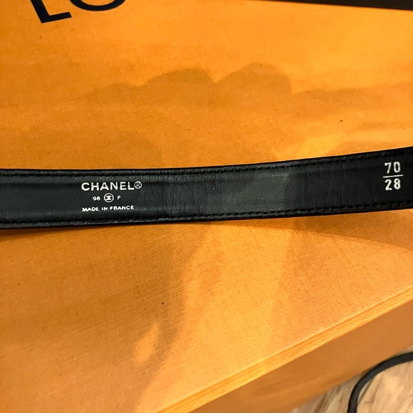 Chanel 98P belt black leather,silver buckle - Picture 7 of 7